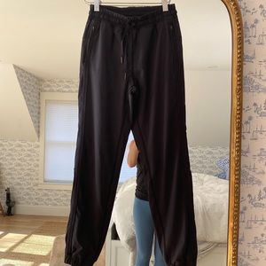 Lululemon Black Lined Joggers. 4